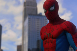 Spider-Man frente a los edificios de Nueva York