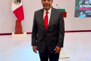 Tereso Medina durante el Segundo Informe de Gobierno en Palacio Nacional